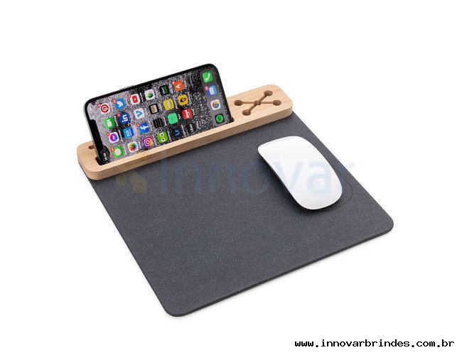 Mouse Pad em material sinttico grafite e bambu